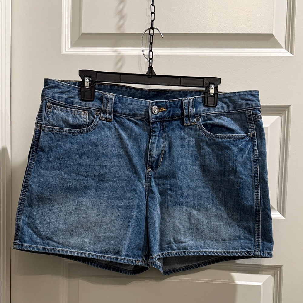 1969 Gap Classic Blue Jean Shorts Size 14